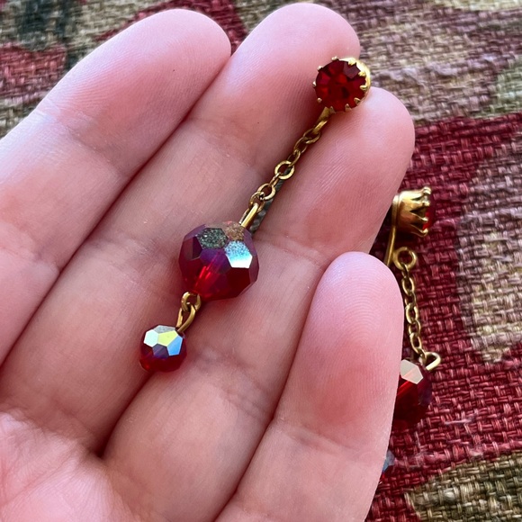 VTG Boho Retro Red Aurora Borealis Austrian Crystal Beaded Clip-on Earrings - Picture 6 of 6